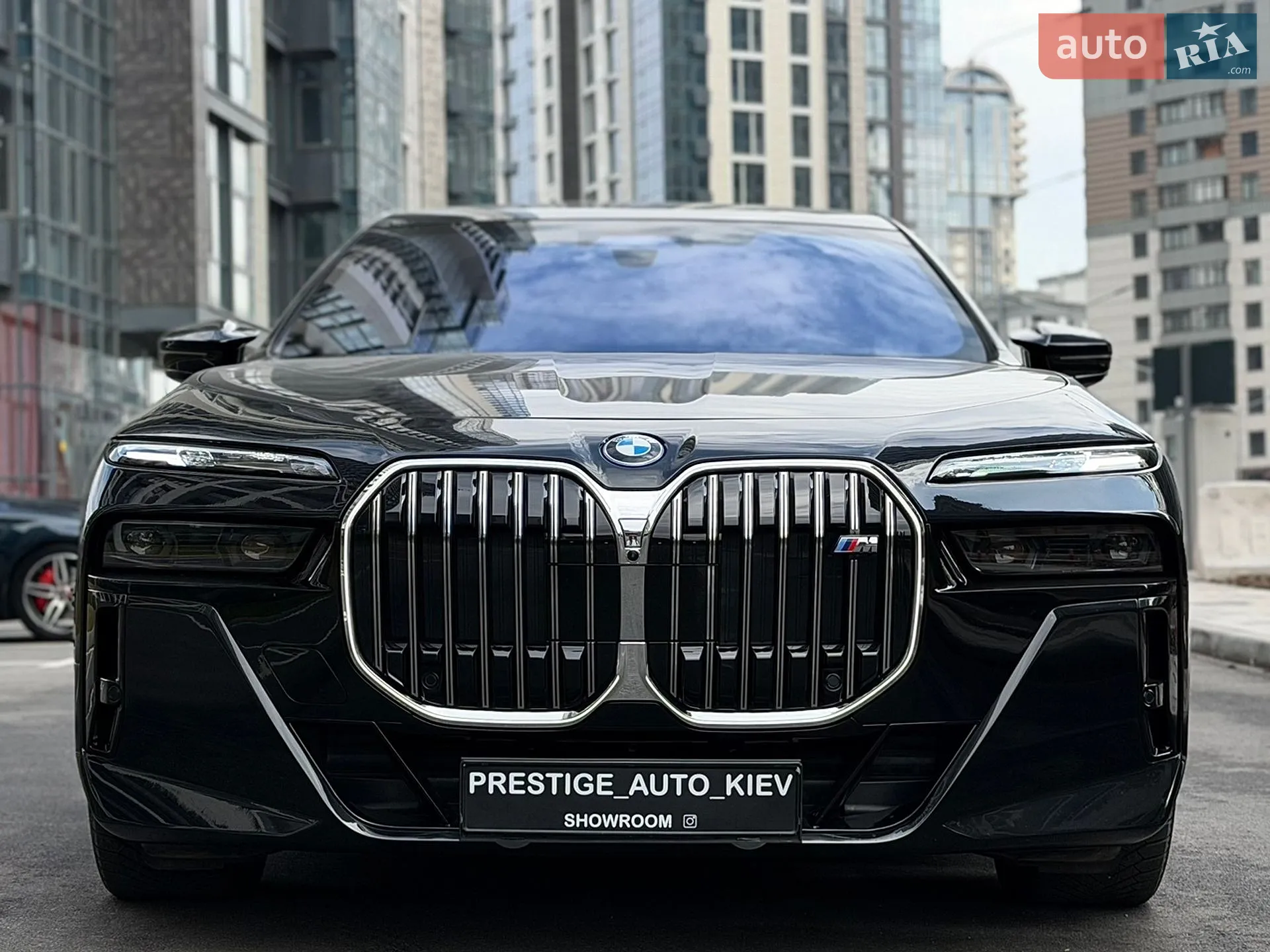 2023 BMW i7 - мініатюра 8