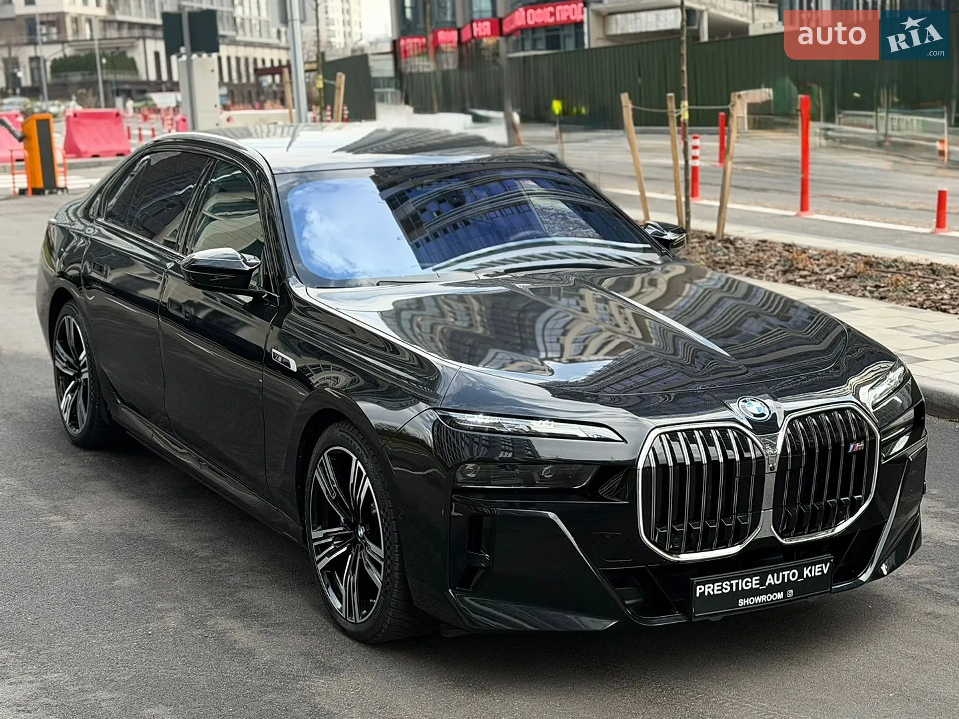 2023 BMW i7 - мініатюра 12