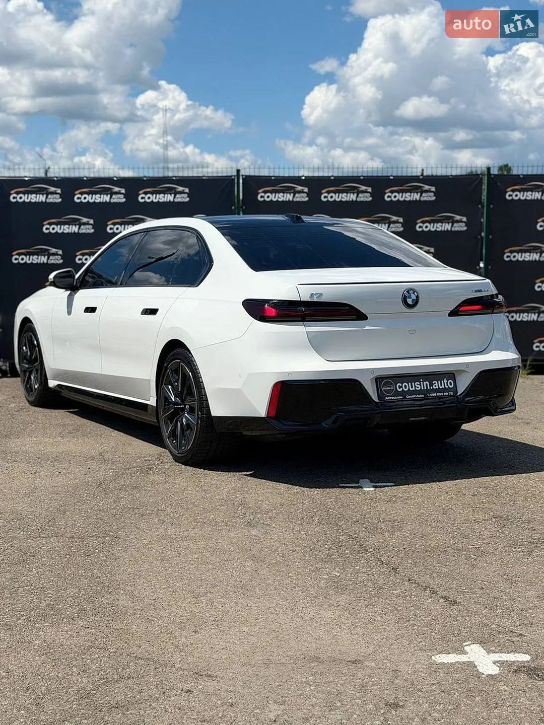 2023 BMW i7 - мініатюра 7