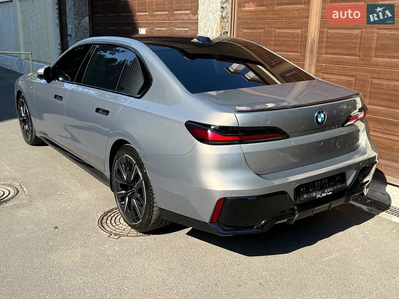 2022 BMW i7 - мініатюра 12