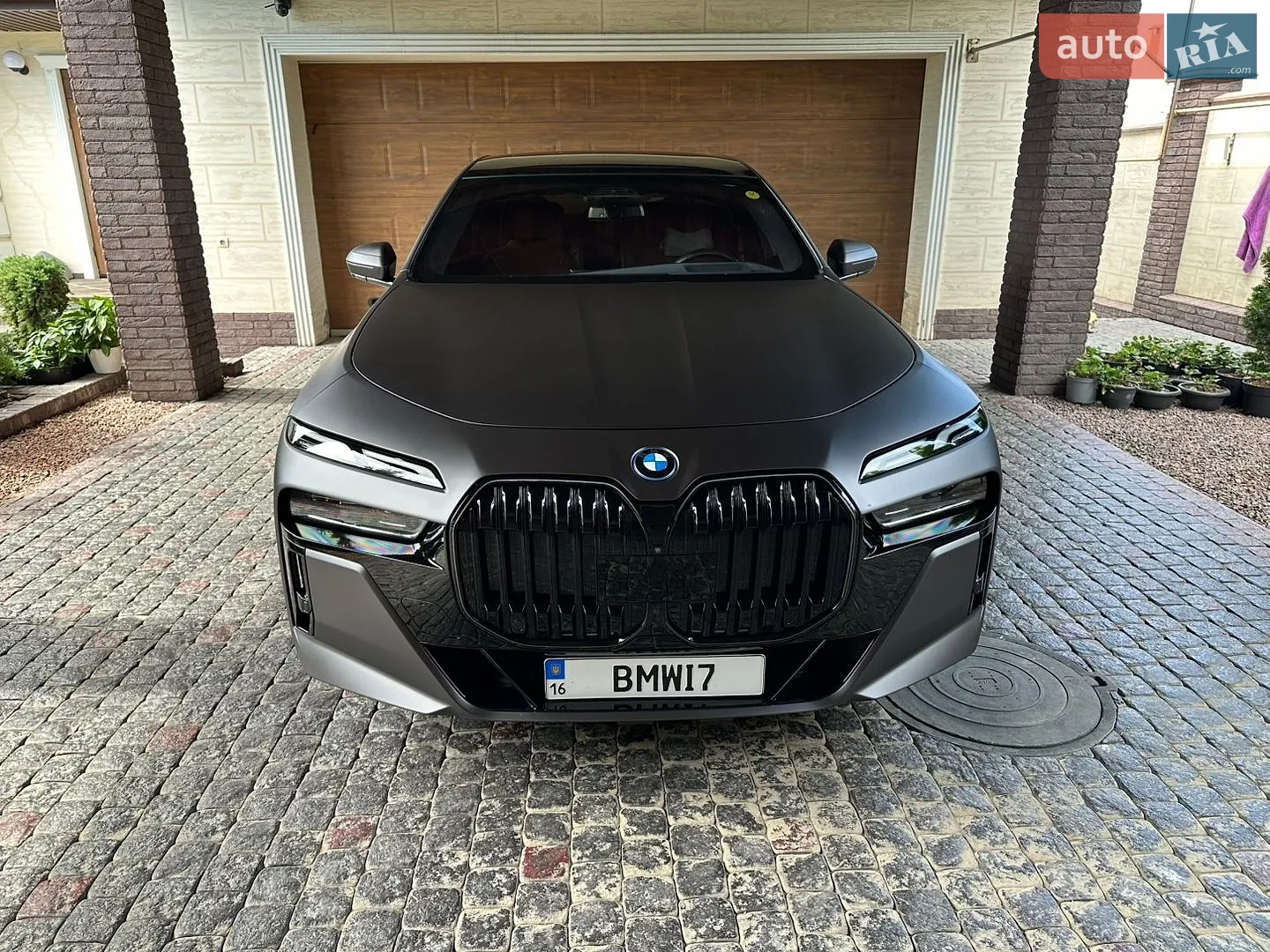 2023 BMW i7 - мініатюра 10
