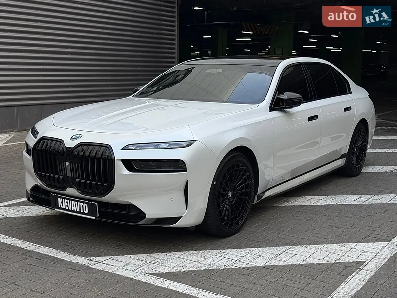 BMW i7 2022