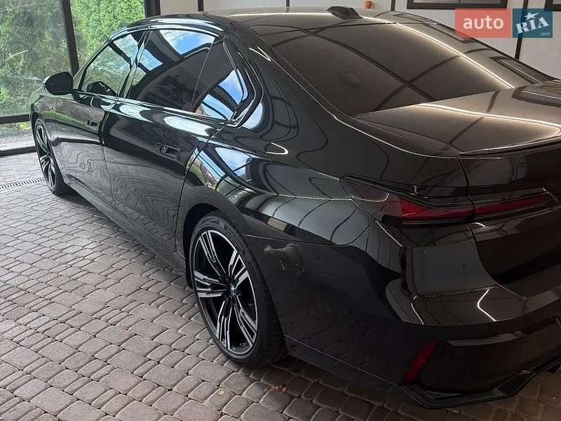 BMW i7 2022