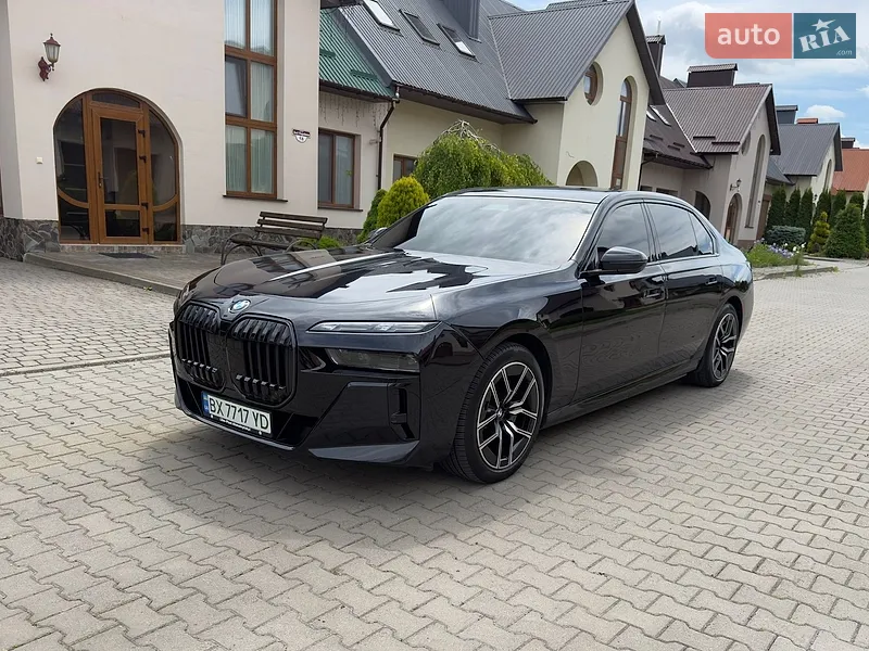 BMW i7 2022
