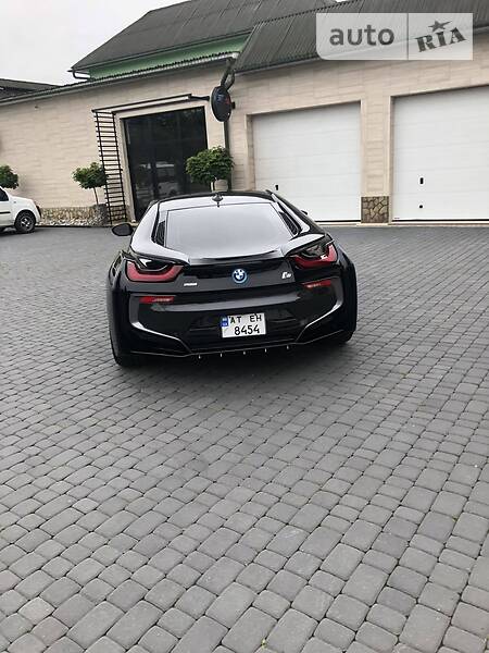 Купе BMW i8 2015 в Коломиї