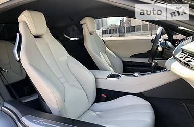 Купе BMW i8 2016 в 