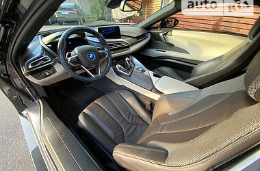 Купе BMW i8 2015 в Киеве