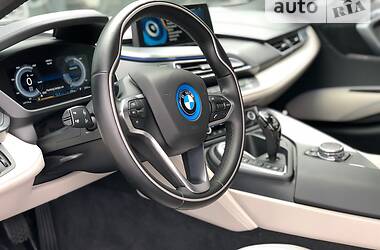 Купе BMW i8 2014 в 