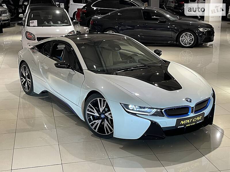 Купе BMW i8 2014 в Киеве