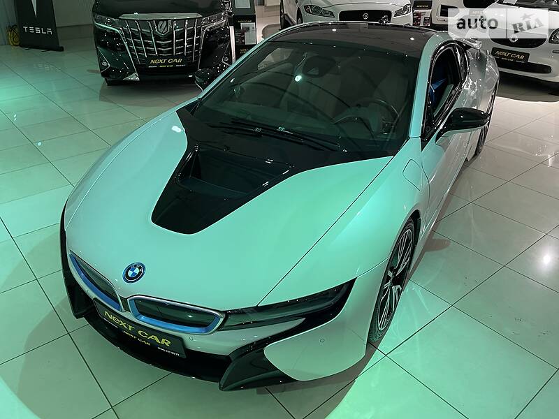 Купе BMW i8 2014 в Киеве