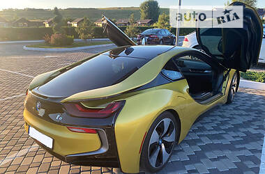 Купе BMW i8 2017 в Киеве