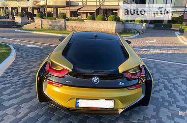 Купе BMW i8 2017 в Киеве