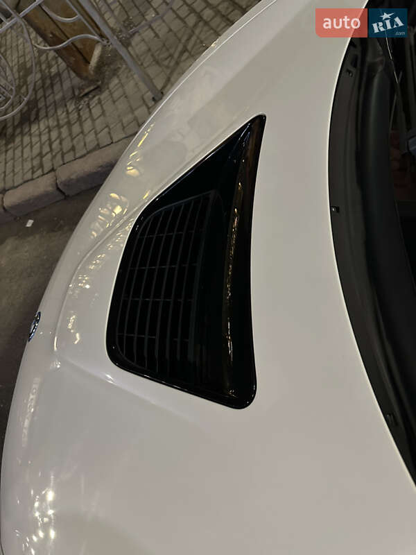 Купе BMW i8 2016 в Києві