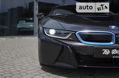 Купе BMW i8 2016 в Львові
