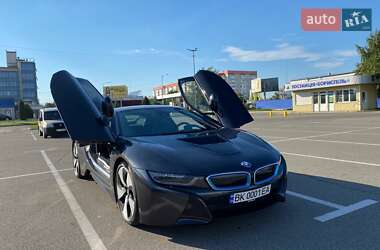 Купе BMW i8 2016 в 