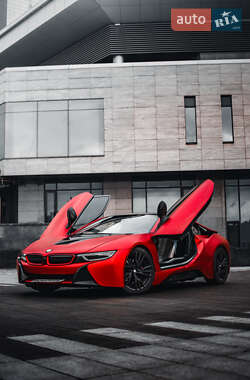 Купе BMW i8 2015 в 