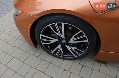 Родстер BMW i8 2018 в 