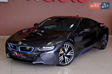 Купе BMW i8 2016 в 
