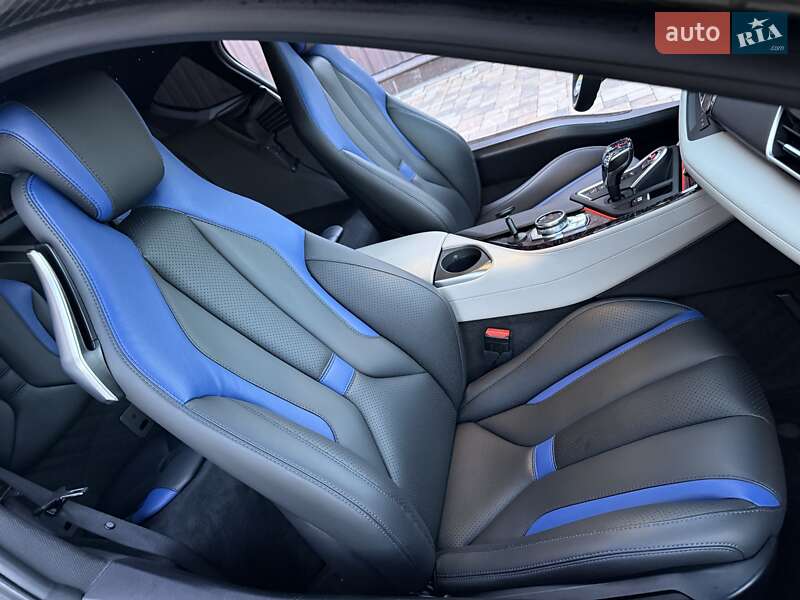 Купе BMW i8 2016 в Киеве фото 59 Купе BMW i8 2016 в Киеве