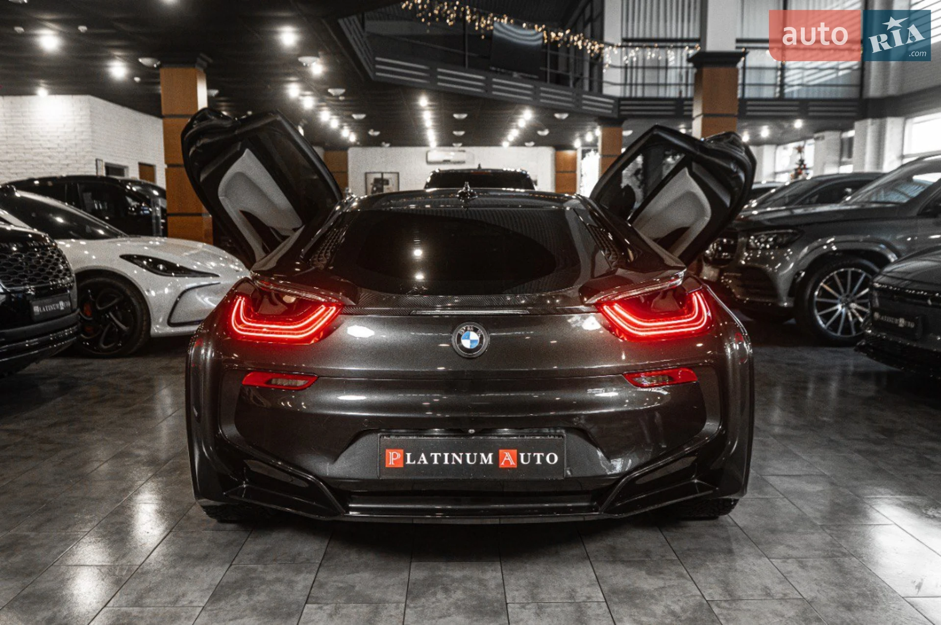 2015 BMW i8 - мініатюра 16
