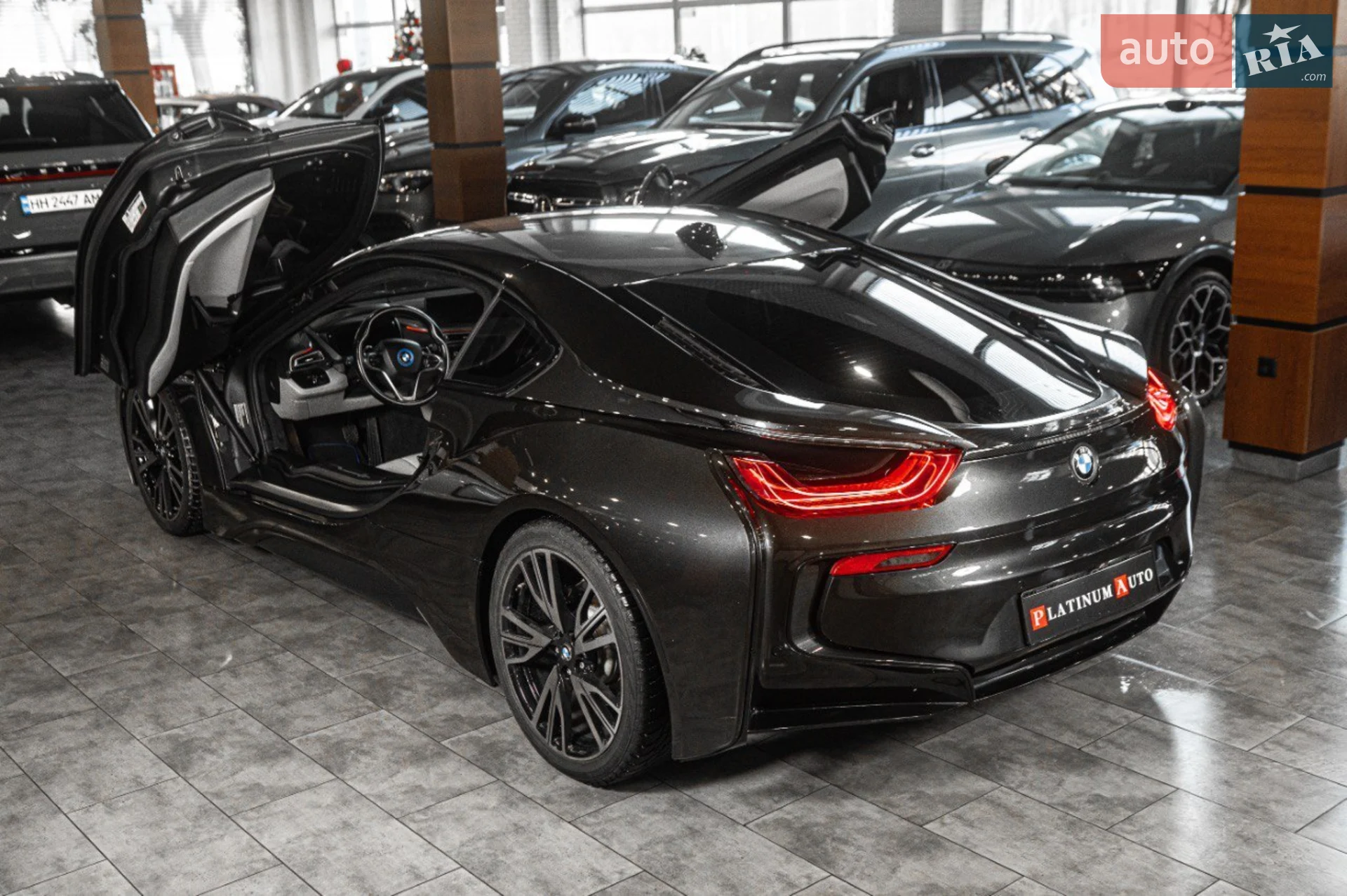 2015 BMW i8 - мініатюра 18