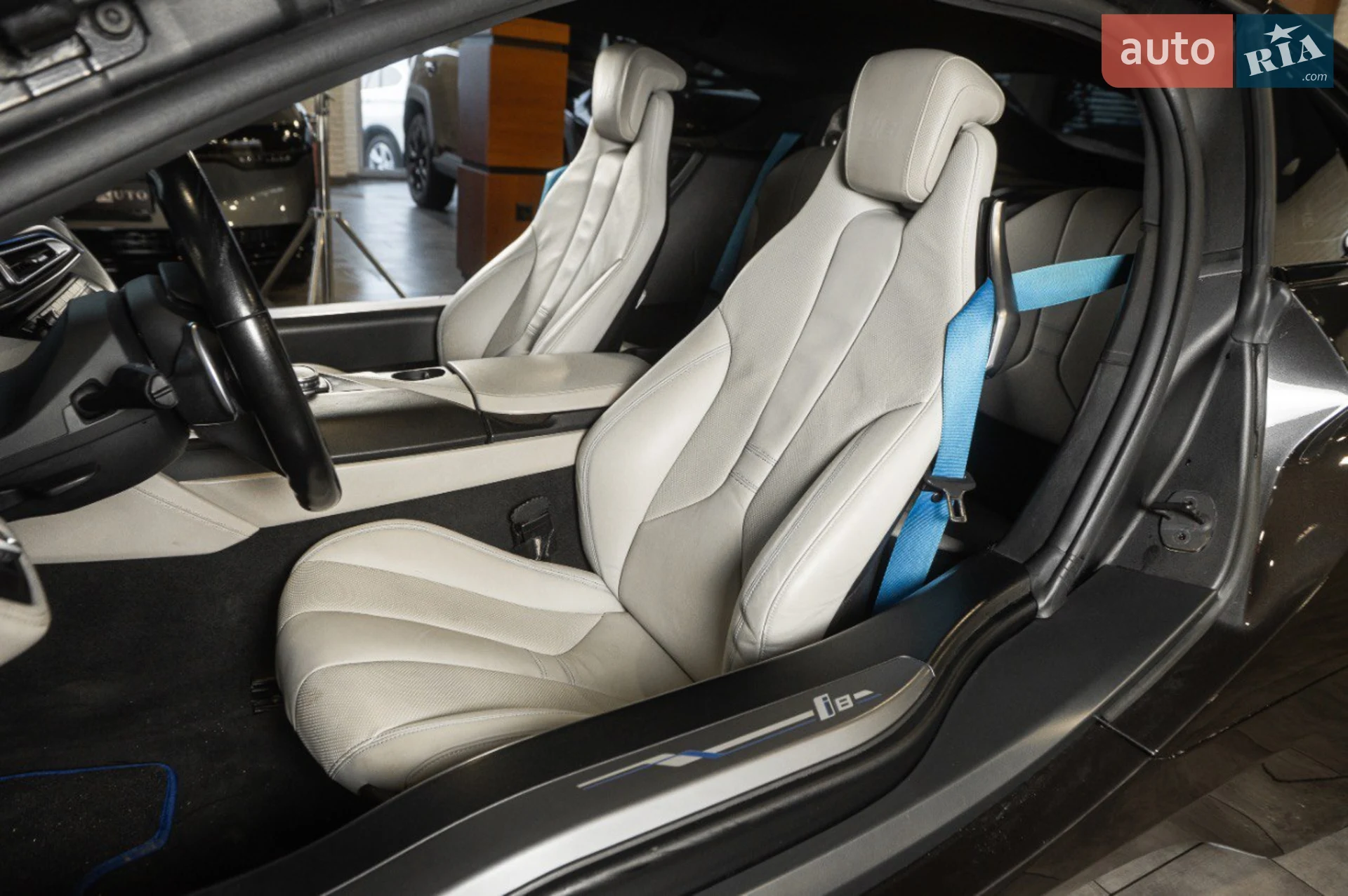 2015 BMW i8 - мініатюра 39
