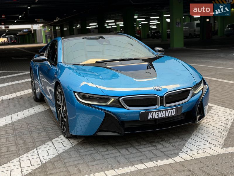 BMW i8 2016