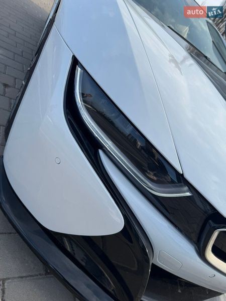 Купе BMW i8 2015 в Луцке