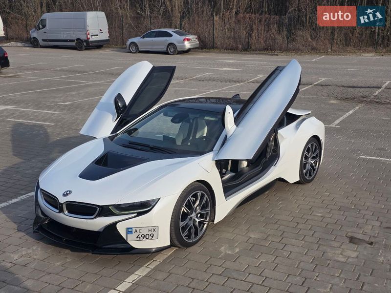 BMW i8 2015