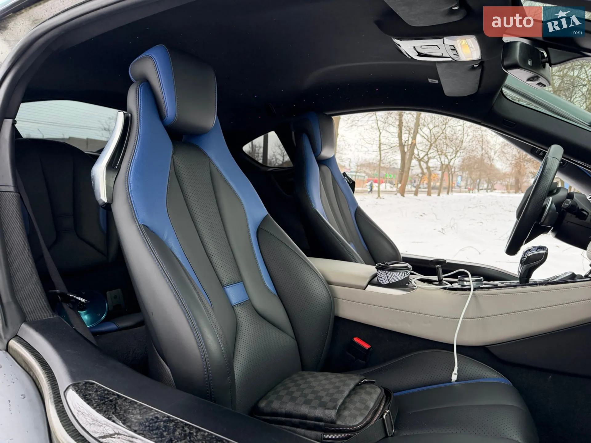 2016 BMW i8 - мініатюра 8