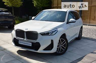 Внедорожник / Кроссовер BMW iX1 2024 в Киеве