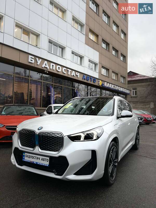 Позашляховик / Кросовер BMW iX1 2024 в Києві