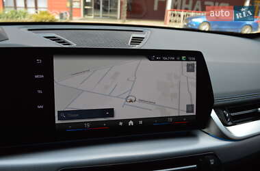 Внедорожник / Кроссовер BMW iX1 2024 в 