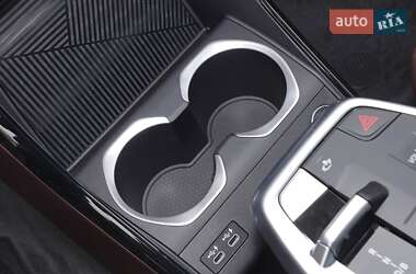 Внедорожник / Кроссовер BMW iX1 2025 в 