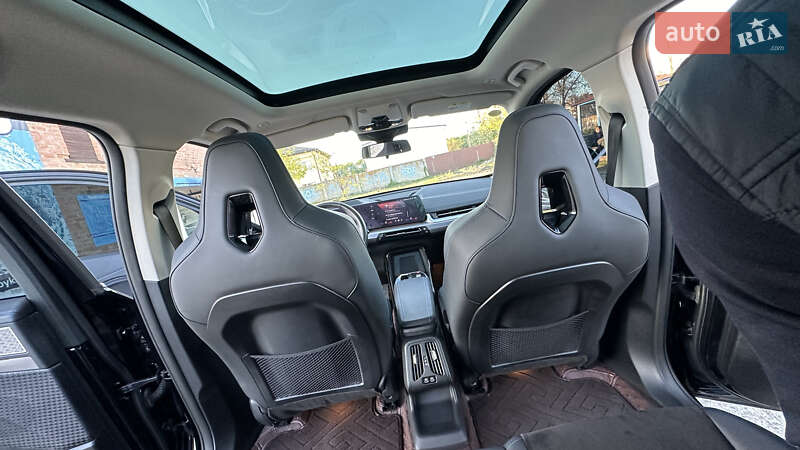 Внедорожник / Кроссовер BMW iX1 2024 в Полтаве