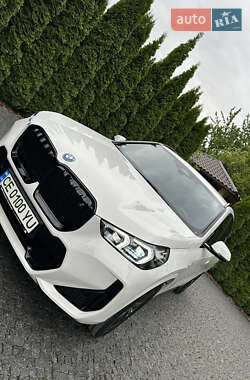 Внедорожник / Кроссовер BMW iX1 2023 в 