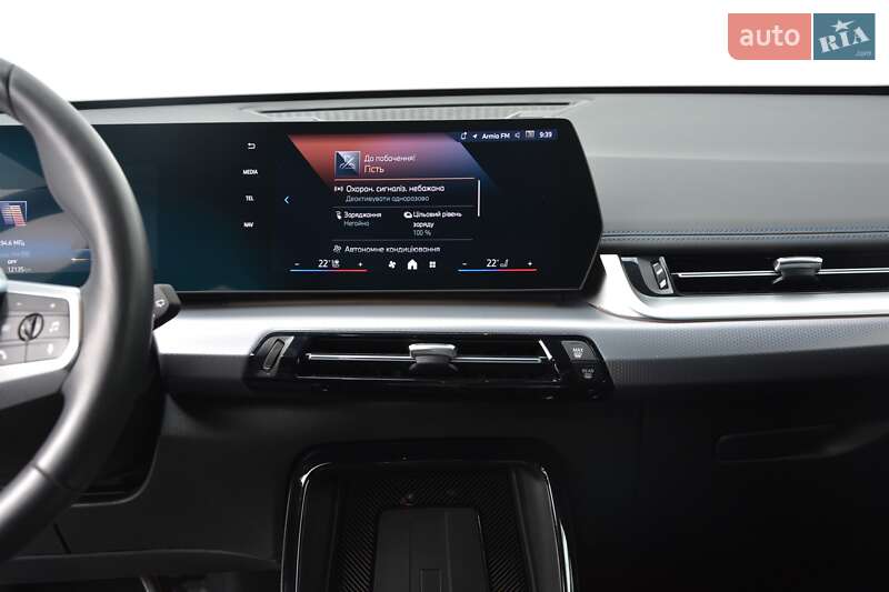 Внедорожник / Кроссовер BMW iX1 2024 в Киеве