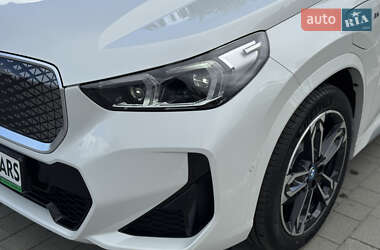 Внедорожник / Кроссовер BMW iX1 2024 в 