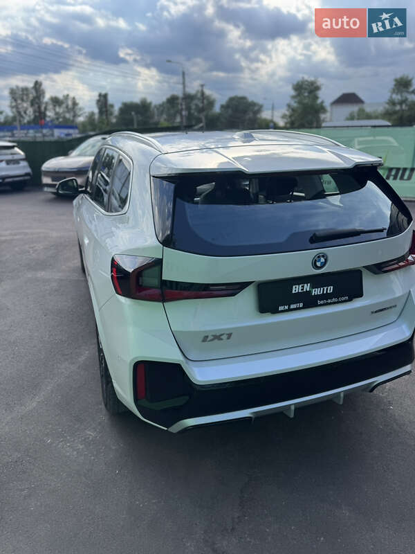 Позашляховик / Кросовер BMW iX1 2023 в Києві