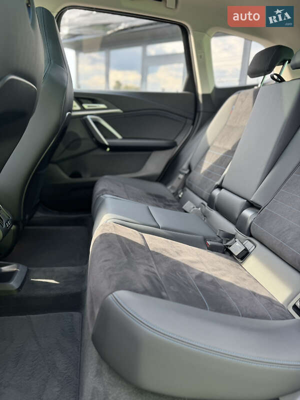 Позашляховик / Кросовер BMW iX1 2023 в Києві