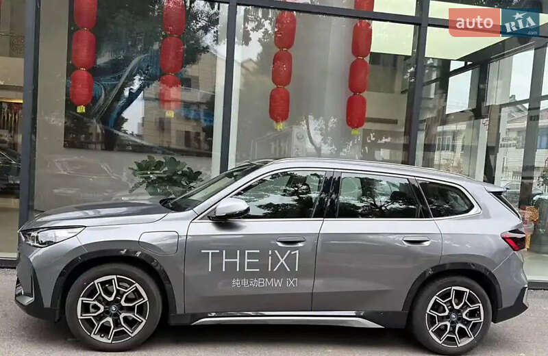 Позашляховик / Кросовер BMW iX1 2023 в Києві