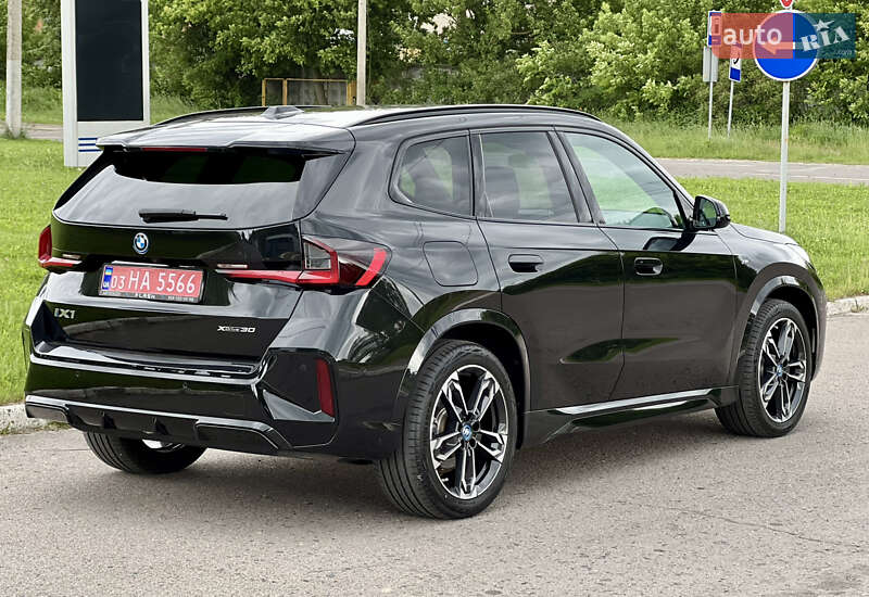 Внедорожник / Кроссовер BMW iX1 2023 в Ровно фото 15 Внедорожник / Кроссовер BMW iX1 2023 в Ровно