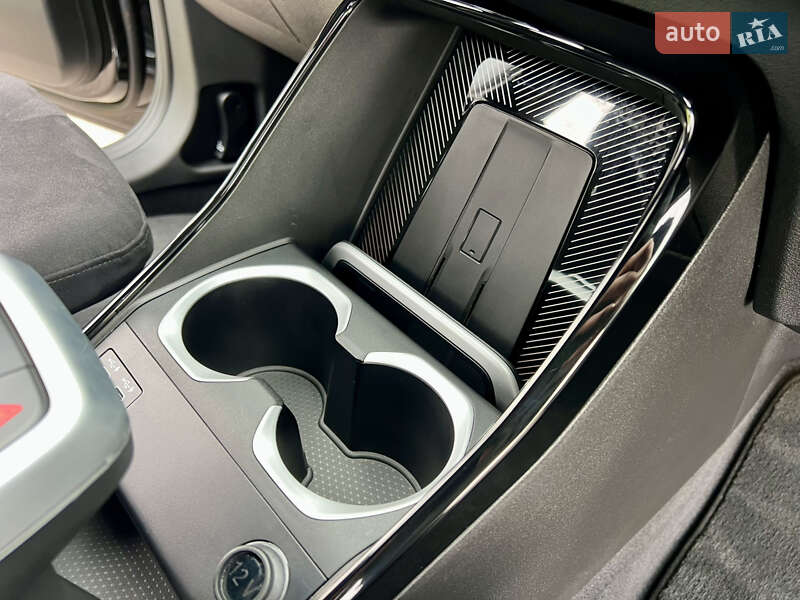 Внедорожник / Кроссовер BMW iX1 2023 в Ровно фото 86 Внедорожник / Кроссовер BMW iX1 2023 в Ровно