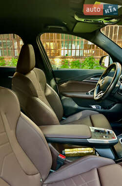 Внедорожник / Кроссовер BMW iX1 2023 в 