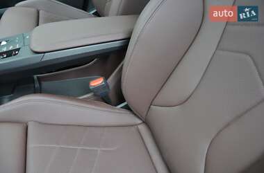 Внедорожник / Кроссовер BMW iX1 2024 в 