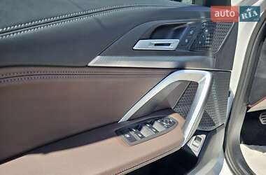 Позашляховик / Кросовер BMW iX1 2025 в 