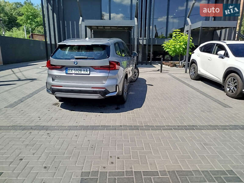 Позашляховик / Кросовер BMW iX1 2023 в Хмельницькому
