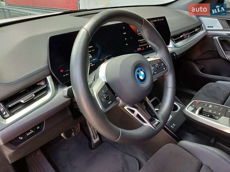 Позашляховик / Кросовер BMW iX1 2024 в Києві