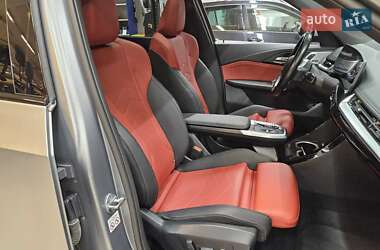 Внедорожник / Кроссовер BMW iX1 2023 в 