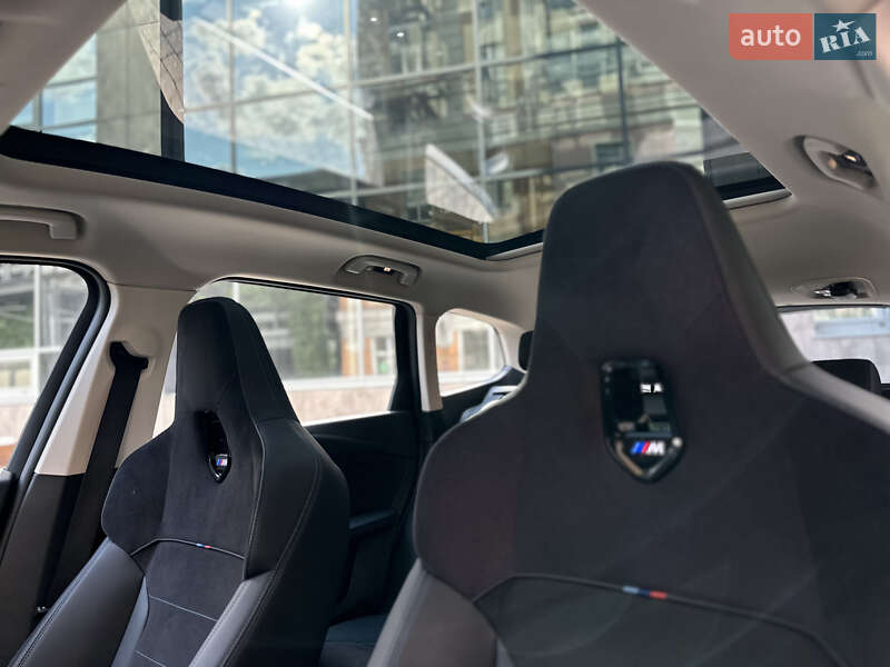 Внедорожник / Кроссовер BMW iX1 2024 в Киеве